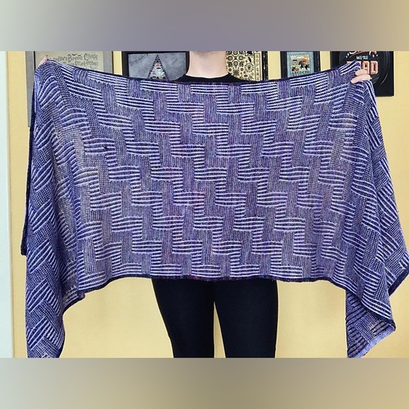 Stairway wrap, handmade knit scarf wrap shawl brioche reversible - Picture 6 of 6
